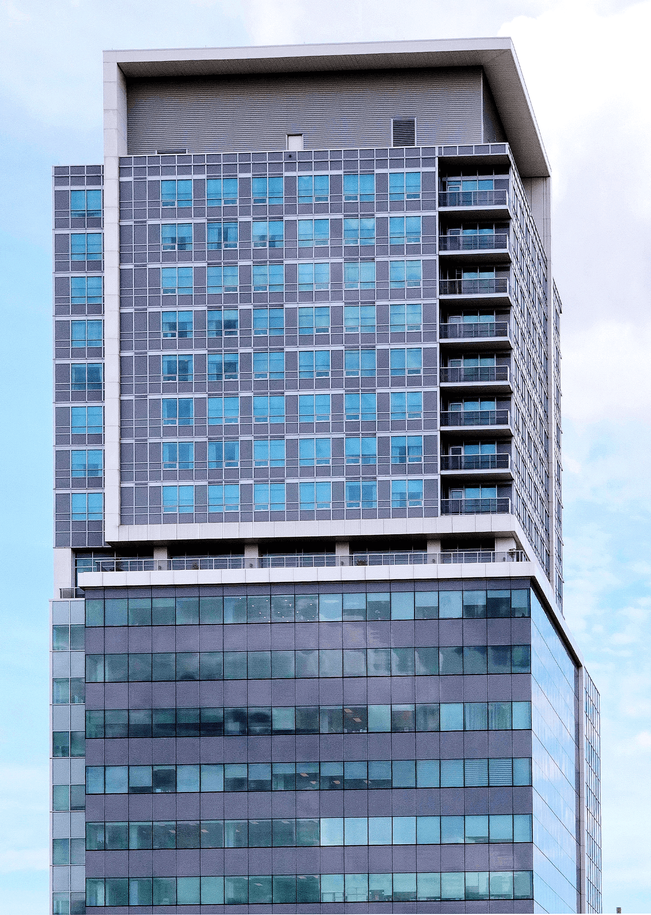 World on Yonge building